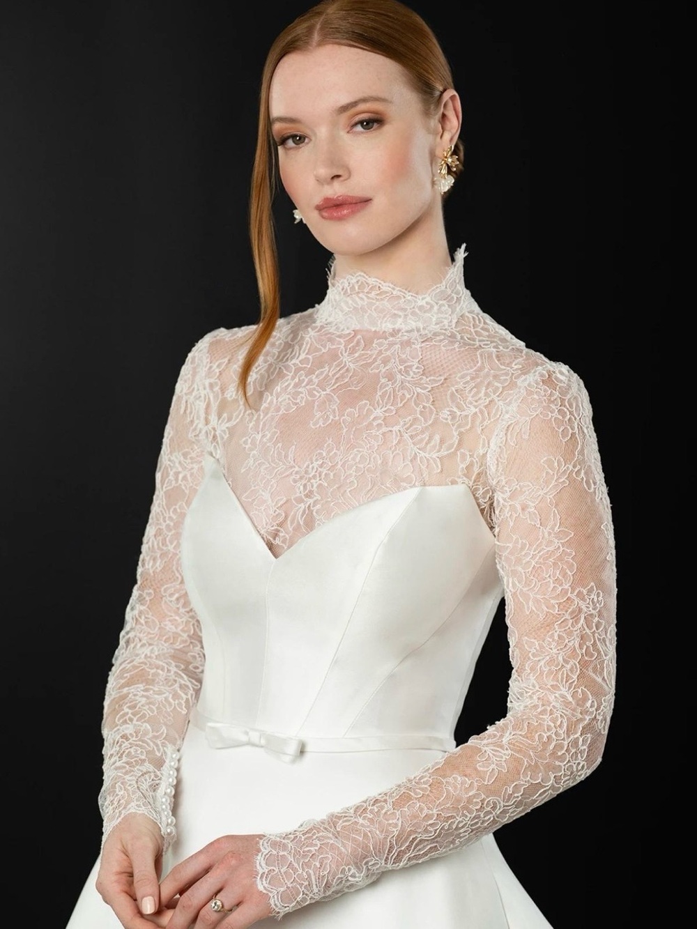Elegant White Lace High-Neck Bridal Dress